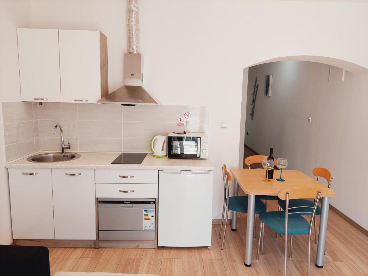 Apartman Anita Jesenice  Eksteriør bilde